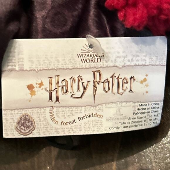 ⭐️ Harry Potter Embroidered Slippers Faux Fur Lining Women’s M/L Shoe 8-10 NWT - Picture 5 of 7